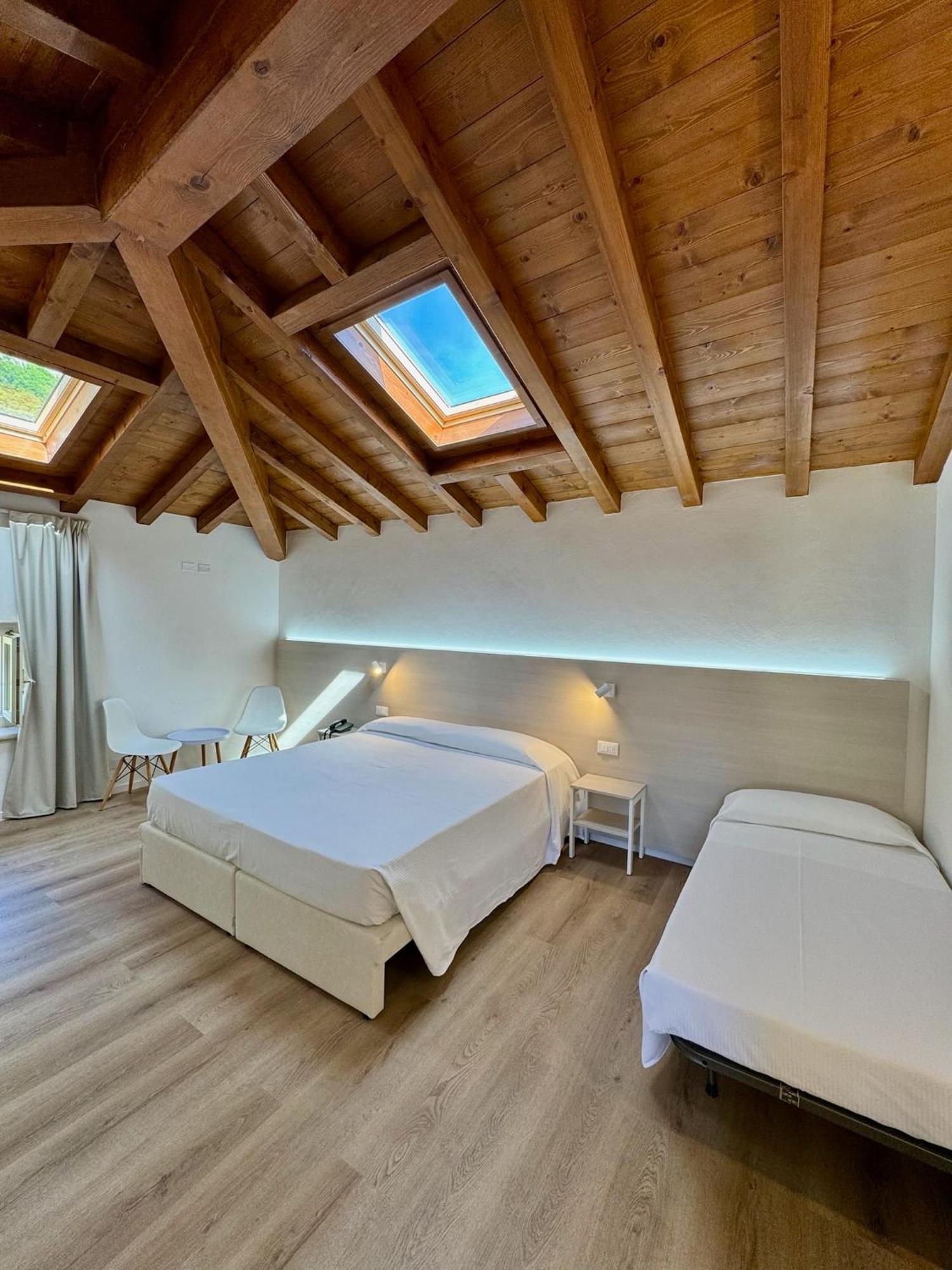 Corte Impero Hotel & Restaurant 아피 외부 사진