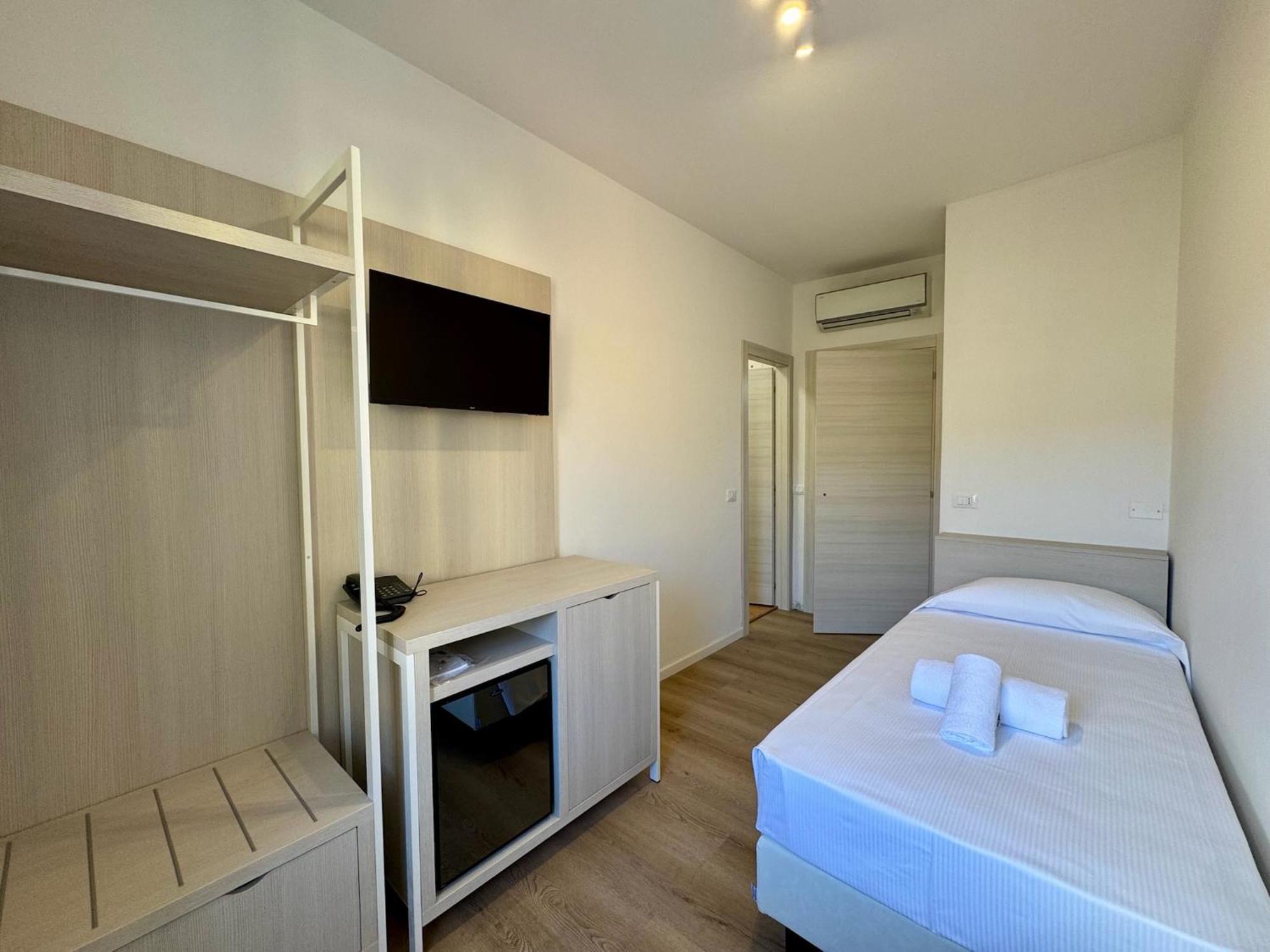 Corte Impero Hotel & Restaurant 아피 외부 사진