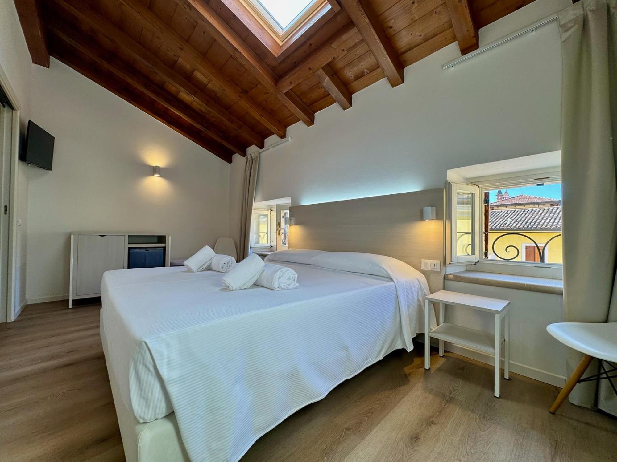 Corte Impero Hotel & Restaurant 아피 외부 사진
